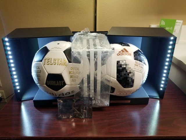 Adidas Telstar FIFA WORLD CUP 2018 Russia OFFICIAL GAME BALL PACK CW5053 Adidas Telstar FIFA WORLD CUP 2018 Russia OFFICIAL GAME BALL PACK CW5053