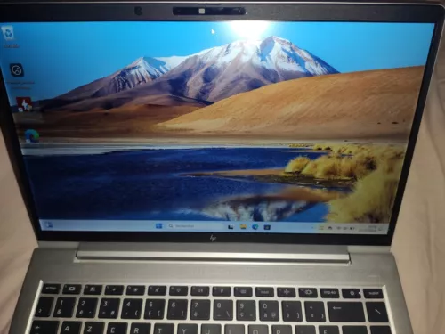HP Elitebook 645 g10 - Ryzen 7530U - 16go RAM - Trè bon état