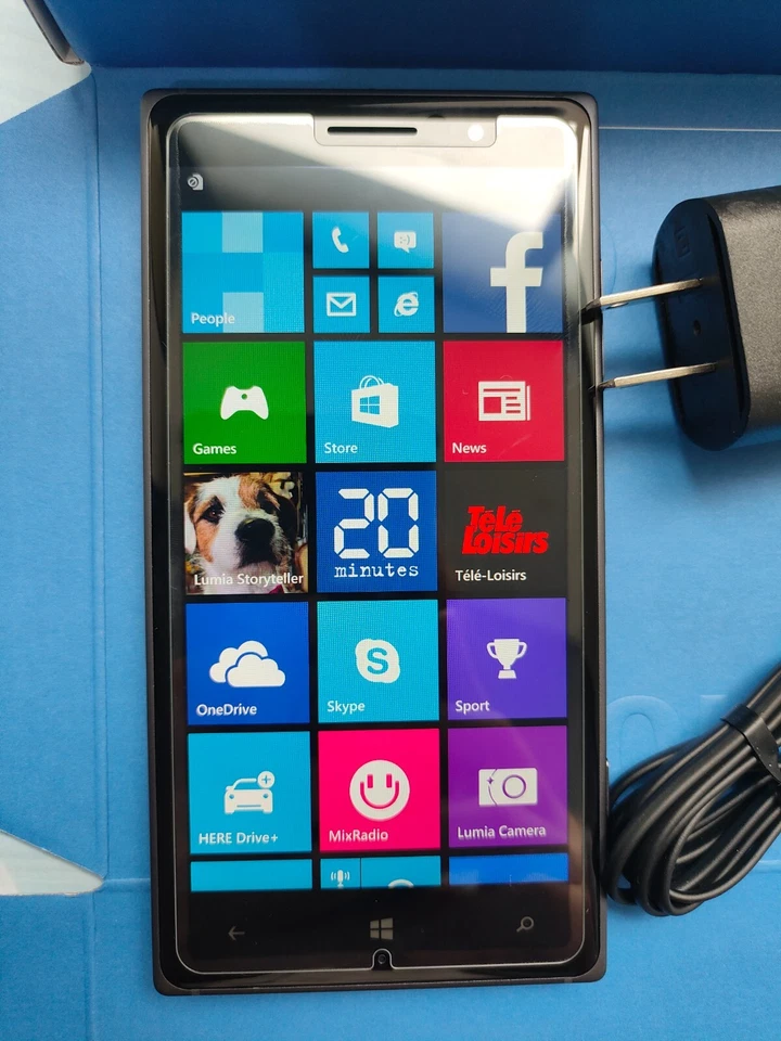 GOOD  Nokia Lumia 830 - 16 GB - Black (Unlocked) 4G Microsoft Windows phone - Image 2 of 4