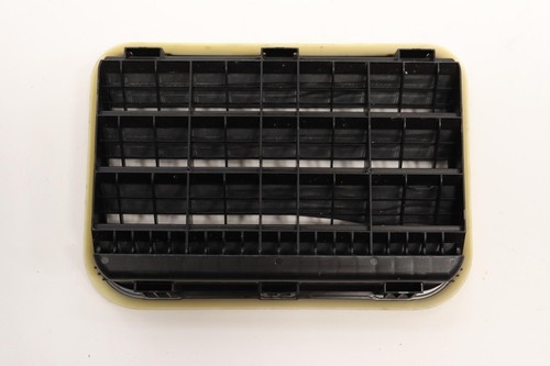2018 - 2024 VOLKSWAGEN ATLAS REAR RIGHT OR LEFT QUARTER AIR PRESSURE VENT OEM - Foto 6 di 11