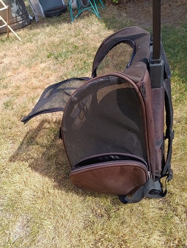 Poshmark Global Dog Back Pack - Picture 6 of 11