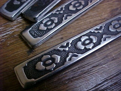 Reed & Barton Stainless CARACAS 6" Teaspoons (Set Of 4) FREE SHIPPING - Picture 2 of 3