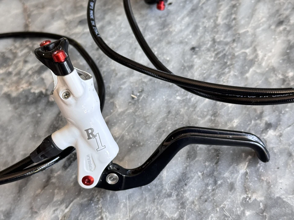 Formula R1 weiß Scheibenbremsen Set vo/hi Retro Kult - Bild 2 von 4