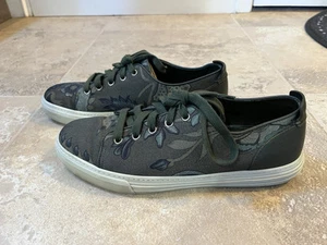 Baskets basses homme Gucci tissu toile fleurie à lacets taille 8G / US 8,5