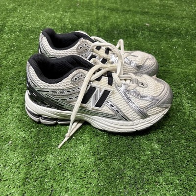 New Balance Kids 1906 Sneakers Silver Metallic Black Sz 4Y Womens 5.5 PC1906ER