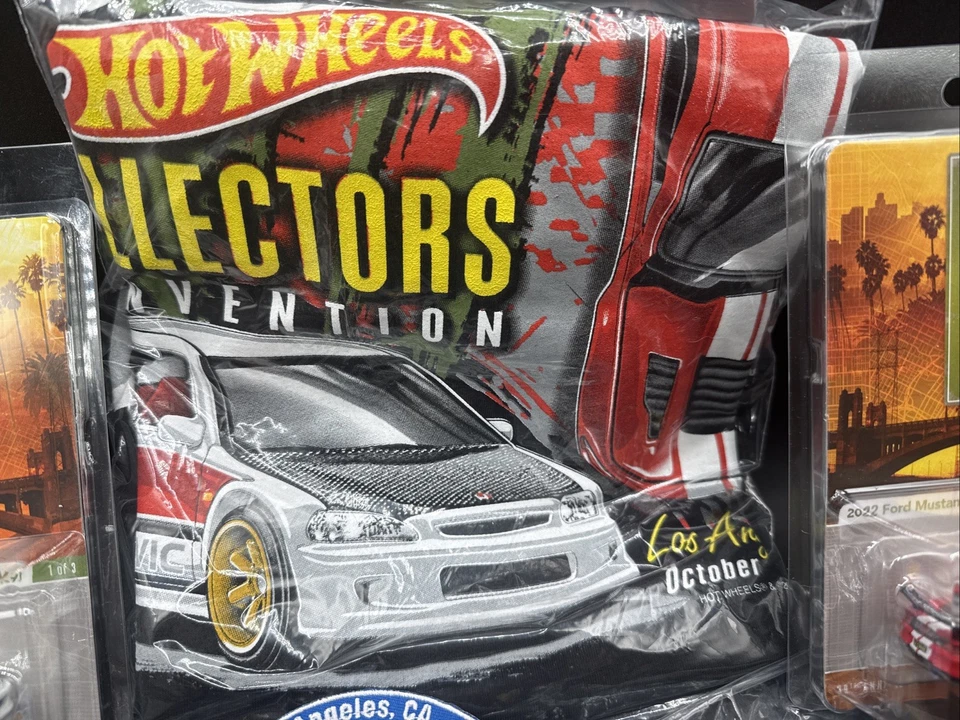 2025 Hot Wheels 99 CIVIC PATCH ROJO MUSTANG SHELBY PIN CAMISA LAX 39ª Convención Foto 4 de 4