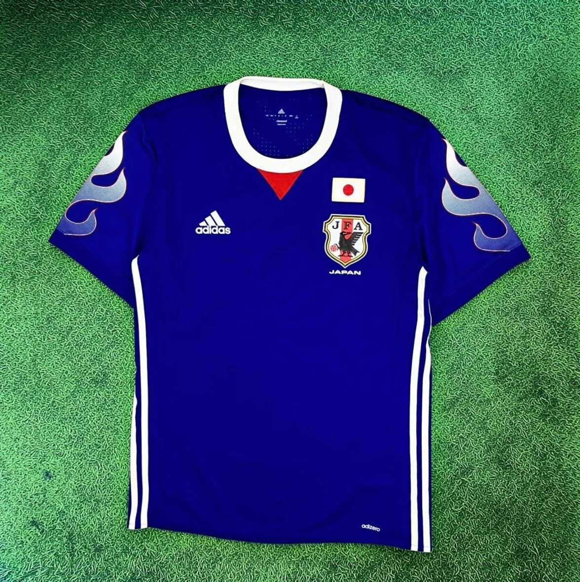 M 号男日本国家队足球迷服装与纪念品| eBay