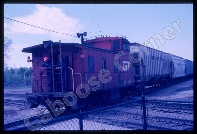 GT Grand Trunk Railroad Caboose 79188 Durand MI 5-3-87 35mm Slide (7900)