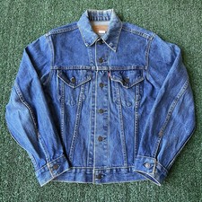 VTG 70s Levi  s 70505-0217 Type 3 Indigo Denim Jean Jacket Small E 52 B Size 36