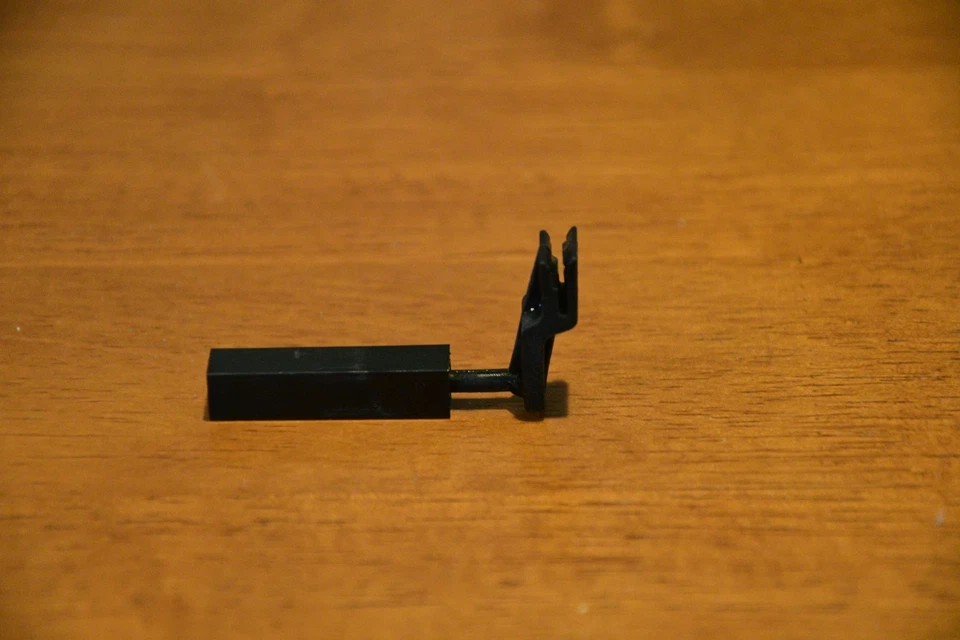 Genuine Volvo 240 242 244 245 240DL Turbo GL Tripometer Reset Button - Image 3 of 3