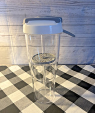 Pampered Chef Infusion Water Bottle 1287 with Flip Top Straw Made in USA New