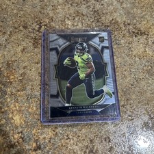 Kenneth Walker III 2022 Panini Select Football #2 RC Rookie Concourse Base