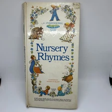 Antoinette Delaney Nursery Rhymes 1976 3-Dimensional Panorama Book Vintage RARE