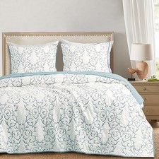 Quilt Light Blue Queen Size Reversible 3-Piece Embroidery Pattern Elegant Que...