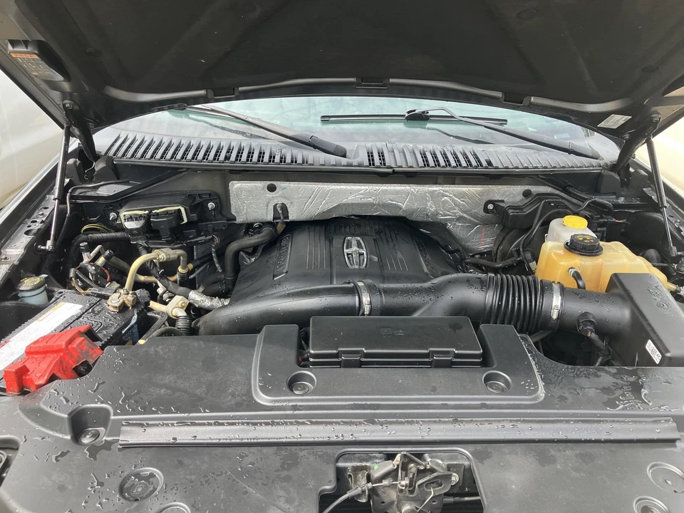 Motor soplador 16 Lincoln Navigator Foto 4 de 4