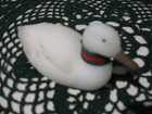 Fenton Hand Painted Duck Figurine White Opaque Glass Ribbon Scarf 1985 — photo 3