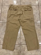 Men's 44X30 DOCKERS D3 Classic Fit Tan Khaki Canvas Trousers Pants 100% Cotton