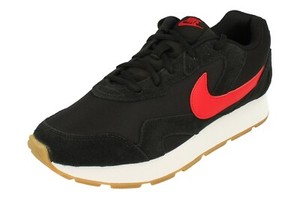 nike delfine trainers mens