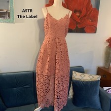 ASTR The Label Midi Dress M Medium Peach Pink Lace A-Line Cocktail