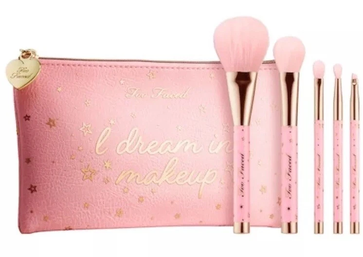 Too Faced Holiday 2018 Christmas Dreams Brush Set NEW - Image 3 of 4