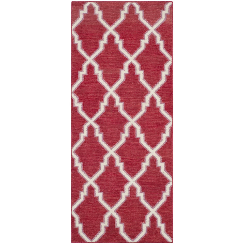SAFAVIEH Dhurries DHU564A Handwoven Red / Ivory Rug - Image 2 of 4