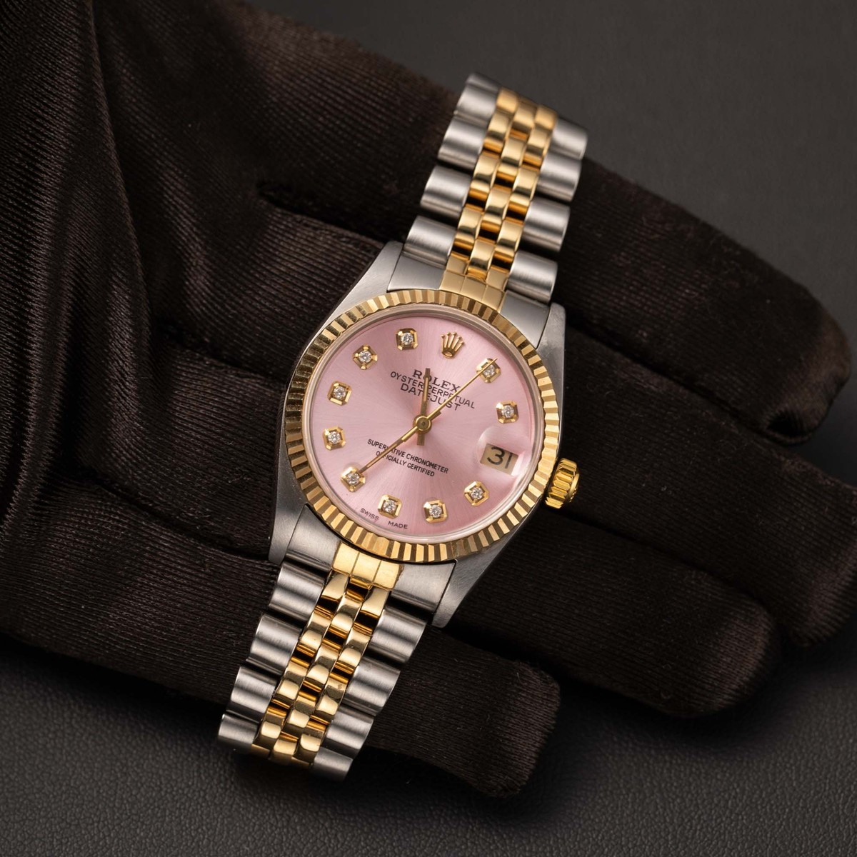 Rolex Datejust 69173 Fluted Bezel Two-Tone Jubilee Watch 26mm Pink