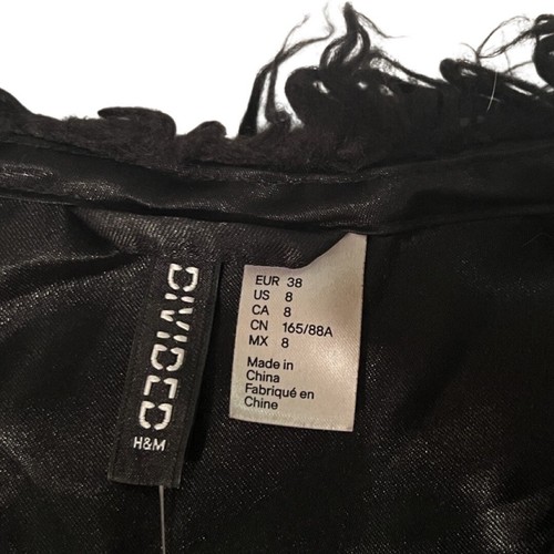 H&M Women’s Black Vest - Size 8 - Picture 3 of 3