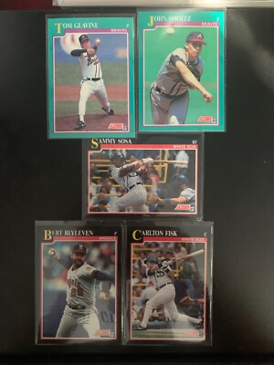 1991 Score Baseball Single Cards # 201 - 300 Complete your set or grab favorite