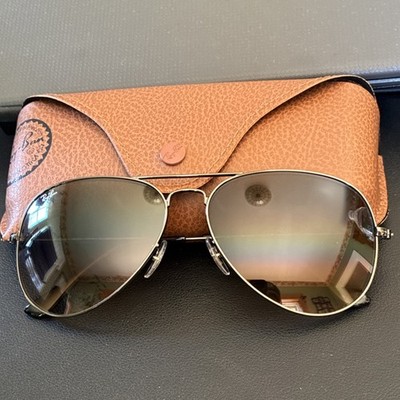 Ray-Ban Aviators RB3026 62mm. Gunmetal Frame with Brown Gradient Glass Lenses. 