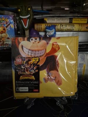 Donkey Kong Bonanza yellow Bandana (Official Nintendo Merch)
