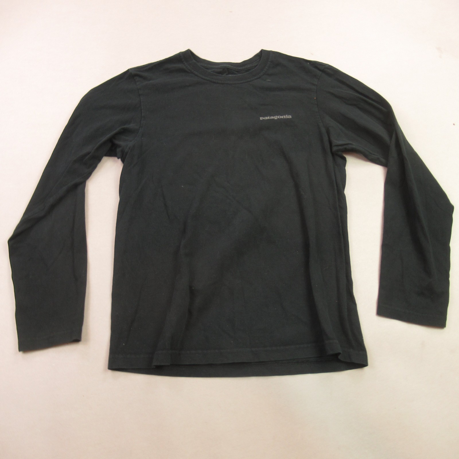 Patagonia Mens Small Black Long Sleeve Crewneck Sweatshirt Outdoor Pullover-image
