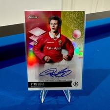 2025-26 Topps Palatial Manchester United Soccer Checklist Guide in-content 32