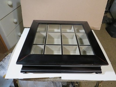 Bombay Company Display Box 12x13x3-1/4 Really nice Beveled Glass
