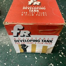 FR Adjustable Cut Film Developing Tank from 2 1/4" x 3 1/4 to 4x5 film sizes