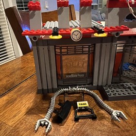 Lego 4860 Spider-Man 2 Doc Ock's Cafe Attack set ~ Not Complete - Only Shown