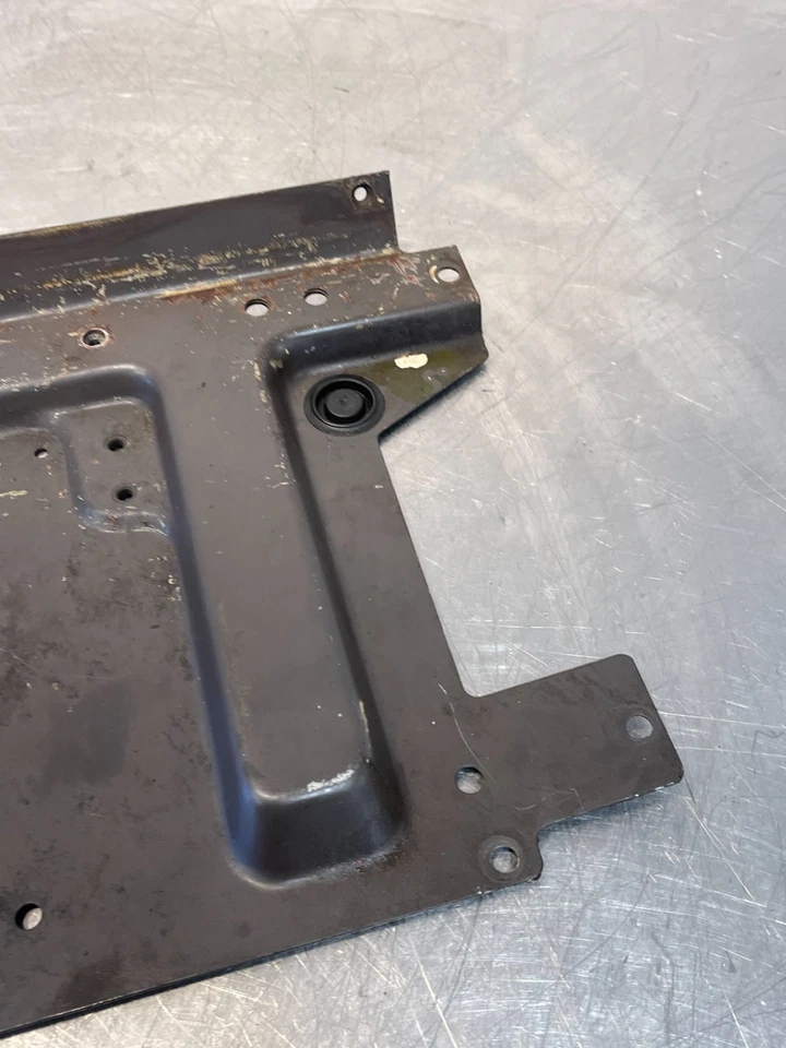 Soporte de placa de asiento inferior para tractor Massey Ferguson MF 1260 Foto 4 de 4