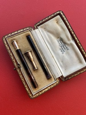 Rear Antique ALFRED DUNHILL Gold 3 Part Cigarette Holder with Leather box