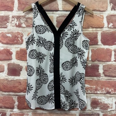 Candies Top Womens Medium White Black Tropical Abstract Pineapple Shirt Tank