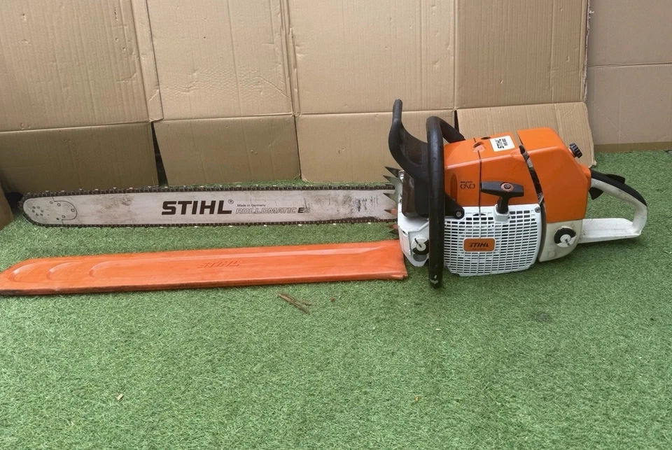 STIHL MS 880 CHAINSAW 36” - Stihl Heavy Duty Chain Saw MS880 - Image 3 of 4
