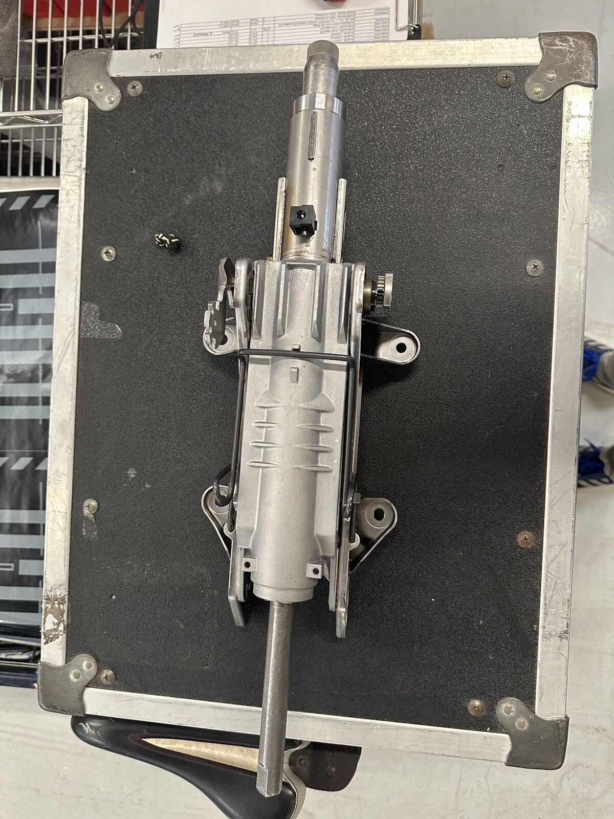 4S1419506B Audi R8 steering column