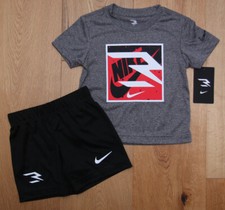 Nike Toddler Boy 2 Piece Shirt  Shorts Set  Gray, Black, Red  White  DRI-FIT