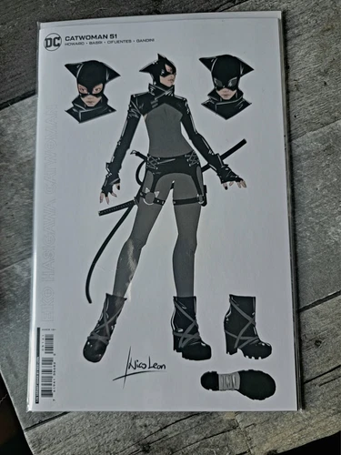 CATWOMAN 51 - DC Comics 1:25 Variant Cover