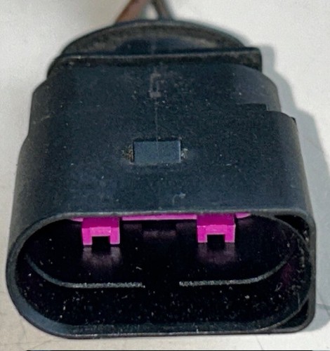 VW Golf V 1K Stecker 1K0973804