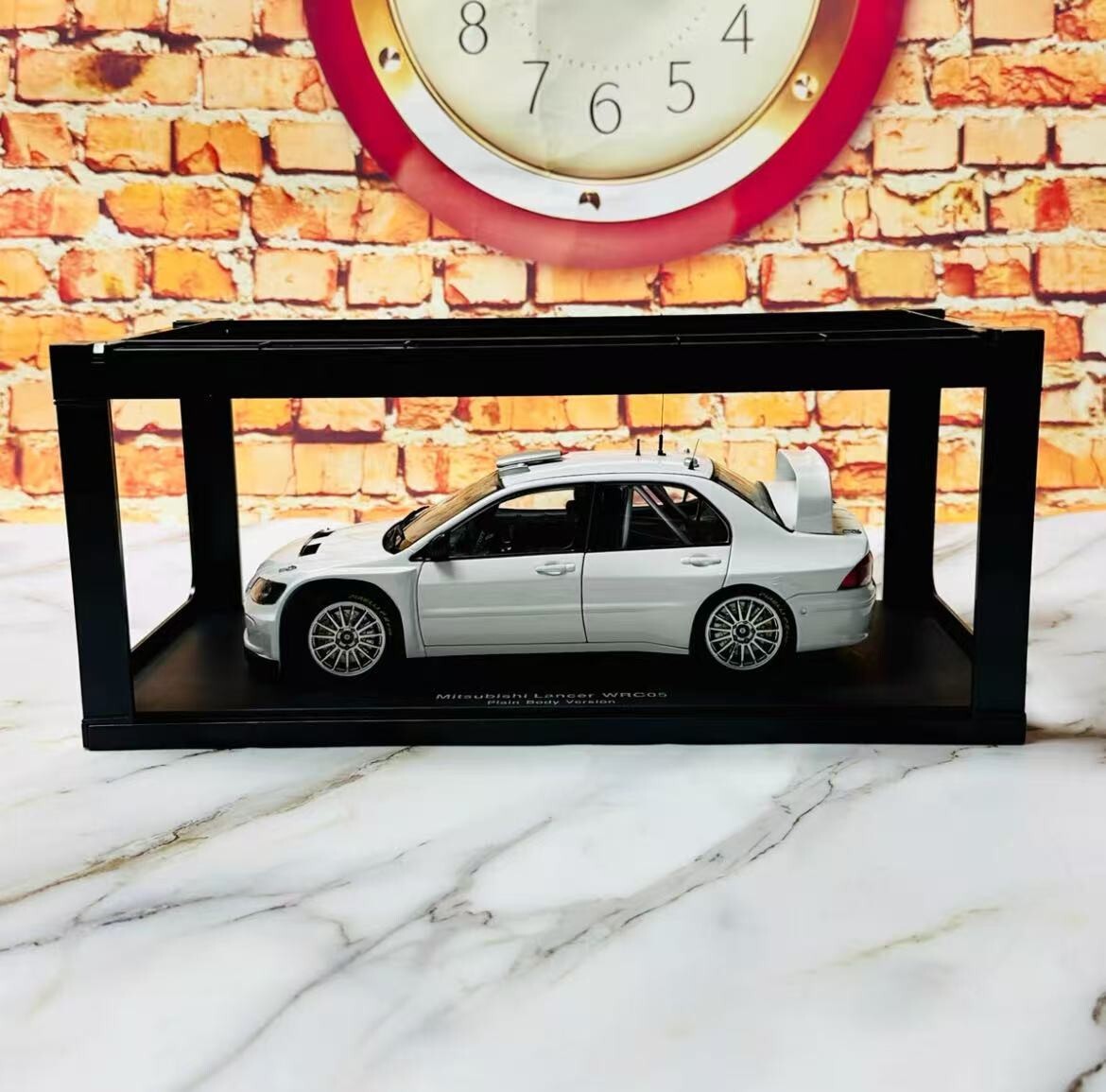 三菱 ランサー WRC 2005 プレーンボディ 1/18 オートアート ミツビシ ランサー WRC 05 ホワイト 1/18 オートアート - メルカリ