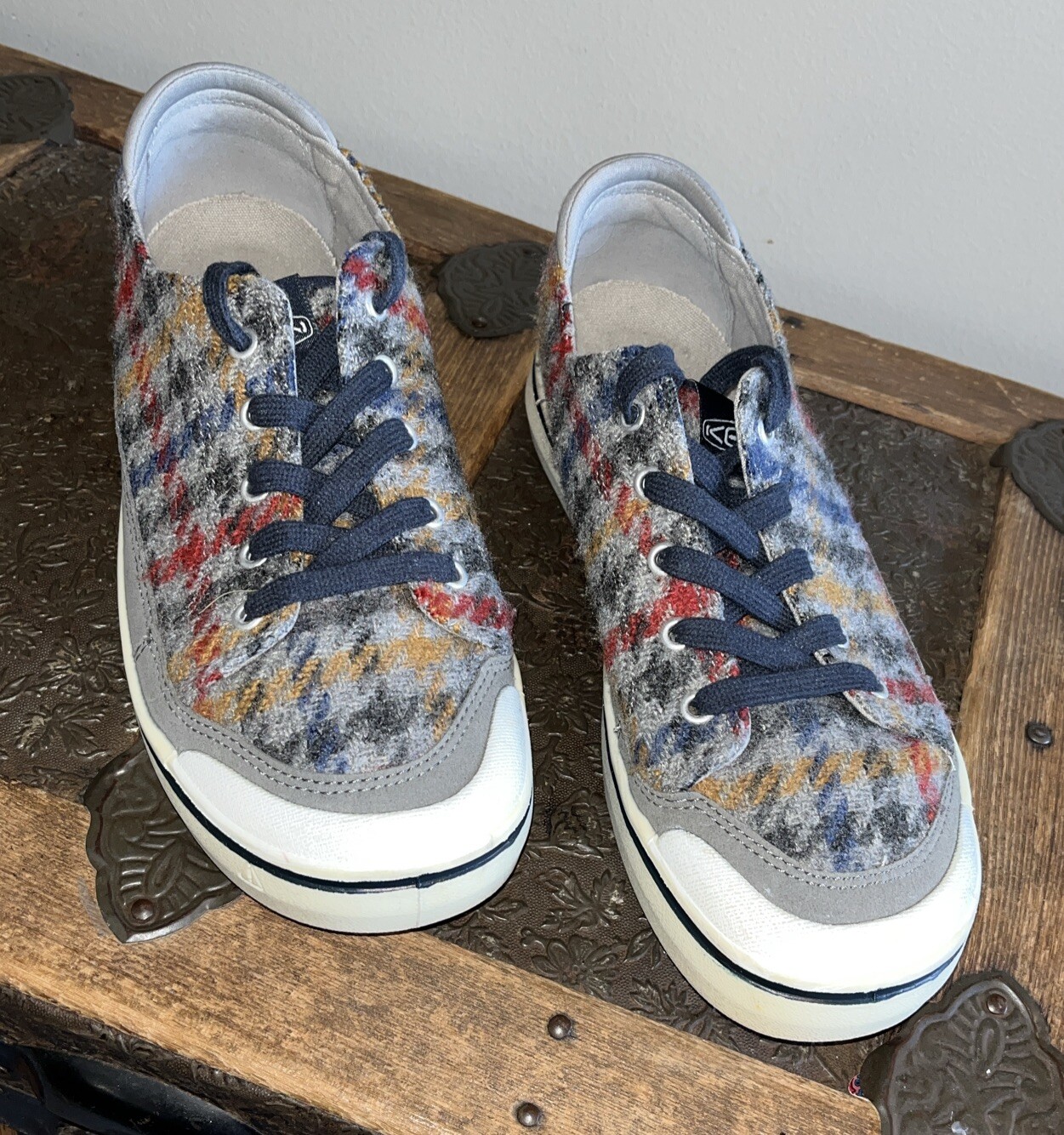 Keen Elsa IV sneaker grigio plaid pied de poule scarpe da ginnastica stringate Wms 10 Stati Uniti