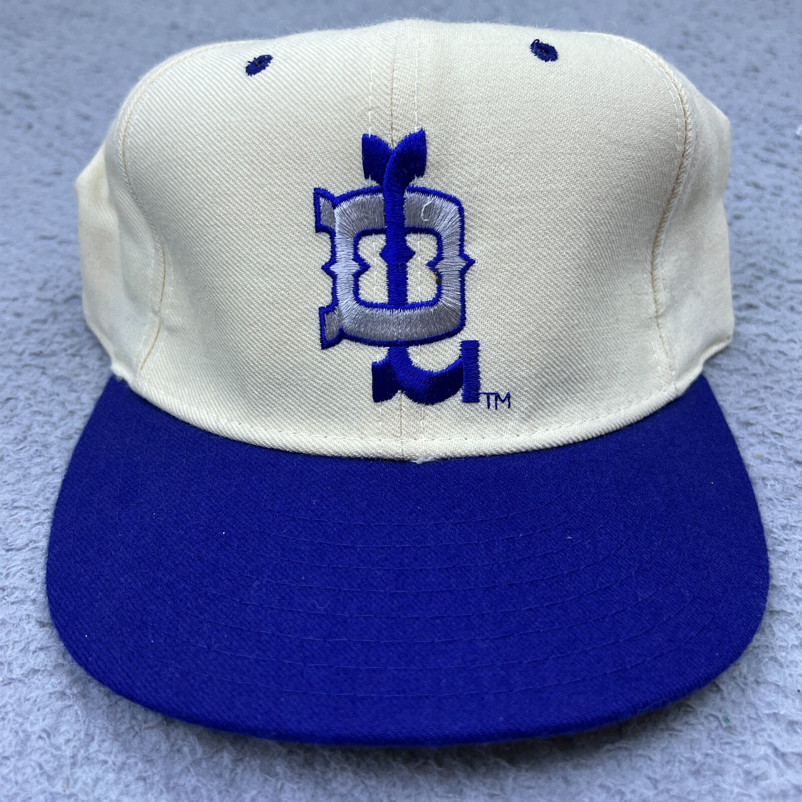 VTG New Era 5950 Detroit Lions Hat 7 1/8 Made in USA Baseball Cap 100% Wool