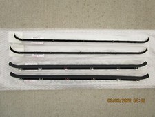 75 - 83 Toyota Land Cruiser Fj40 Front Lh Rh Door Glass Weatherstrip Set New