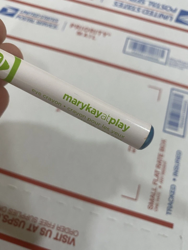 Mary Kay At Play Lip Crayon TEAL ME MORE - Image 2 of 4