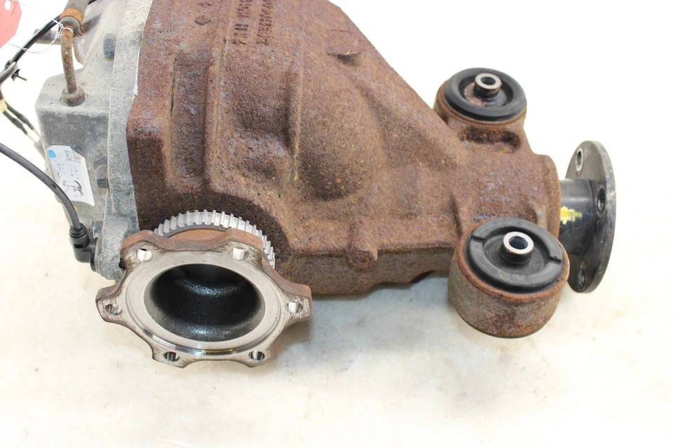 Infiniti G35 2003-2007 cupé M/T conjunto diferencial OEM GD110 Foto 2 de 4