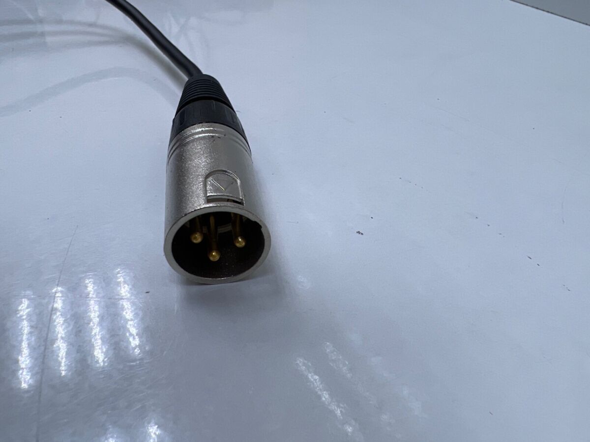 Panasonic AG-MC200 Super-Directional Microphone (As photo Panasonic AG-MC200 Super-Directional Microphone (As photo